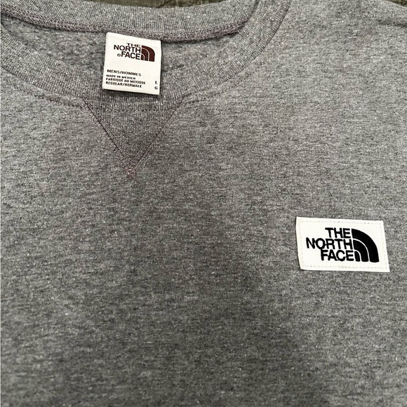 The North Face Men's Gray Sweatshirt - Picture 2 of 4